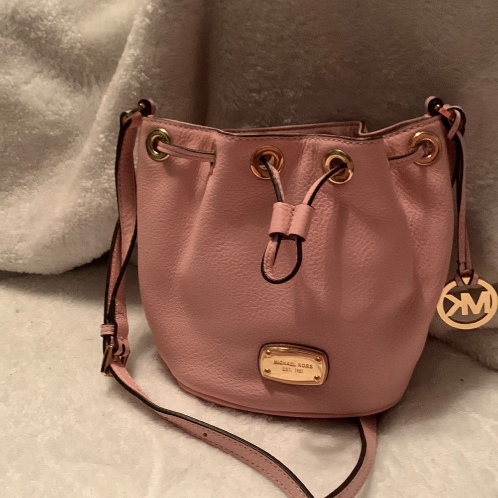 Michael Kors small crossbody bucket bag